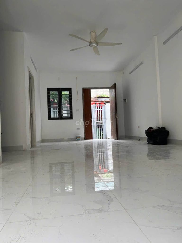 Аренда дома 90м², переулок 135 Дои Кан, Бадинь, с двором