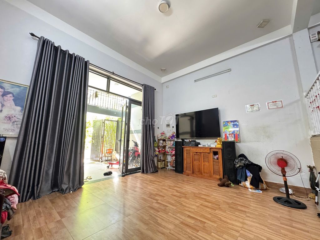 NHÀ 2 TẦNG NGAY ĐẦU CẦU CẨM LỆ - ĐƯỜNG NGUYỄN VĂN GIÁP