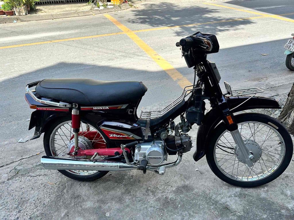Honda Dream Thái màu Đen. Mua bán Xe máy tại Quận 12 Tp Hồ Chí Minh được đăng bởi công tâm  hình 3