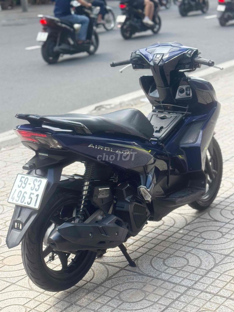Honda Air Blade 2021 от собственника