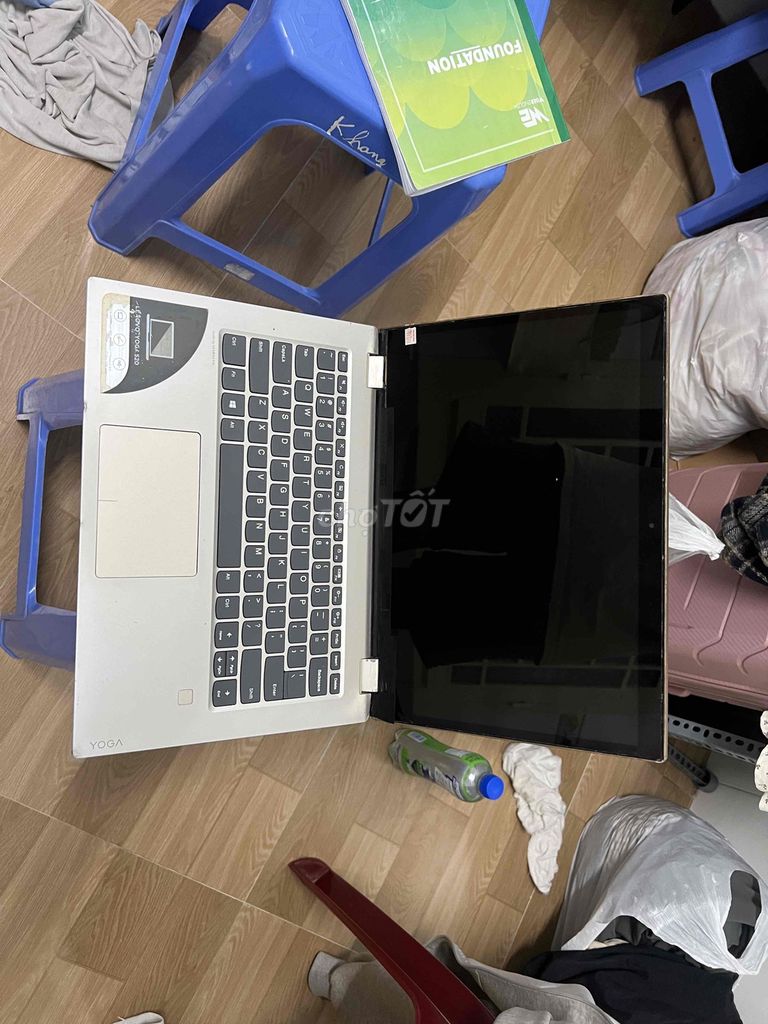 Lenovo Yoga 520 i3-7100U 4GB/120GB Vàng đồng. Mua bán Laptop tại Quận Ninh Kiều Cần Thơ được đăng bởi Tiểu my hình 1