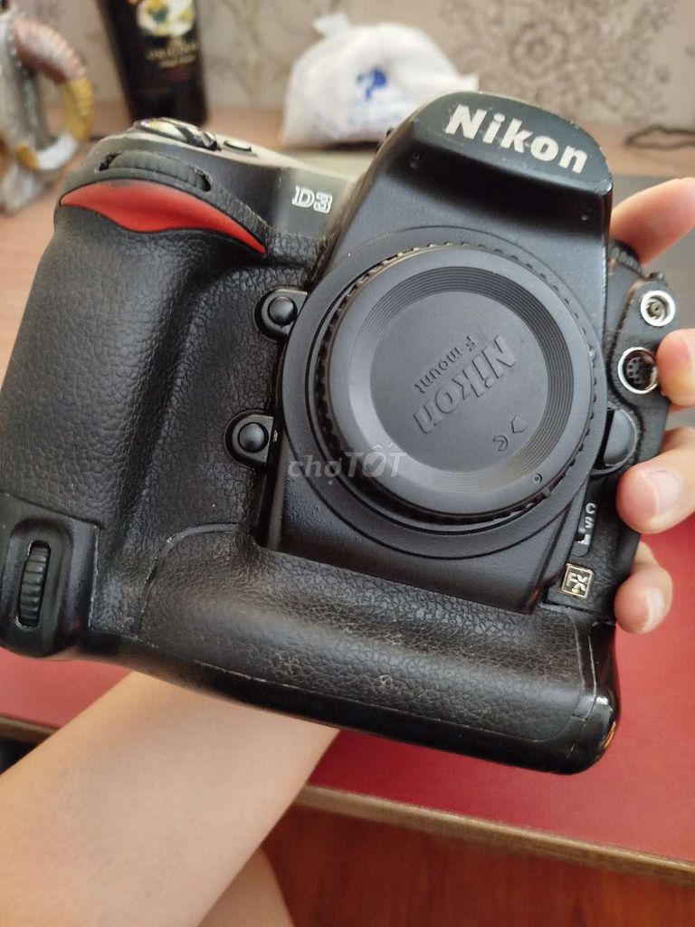 Body Nikon D3 hoạt động ngon lành