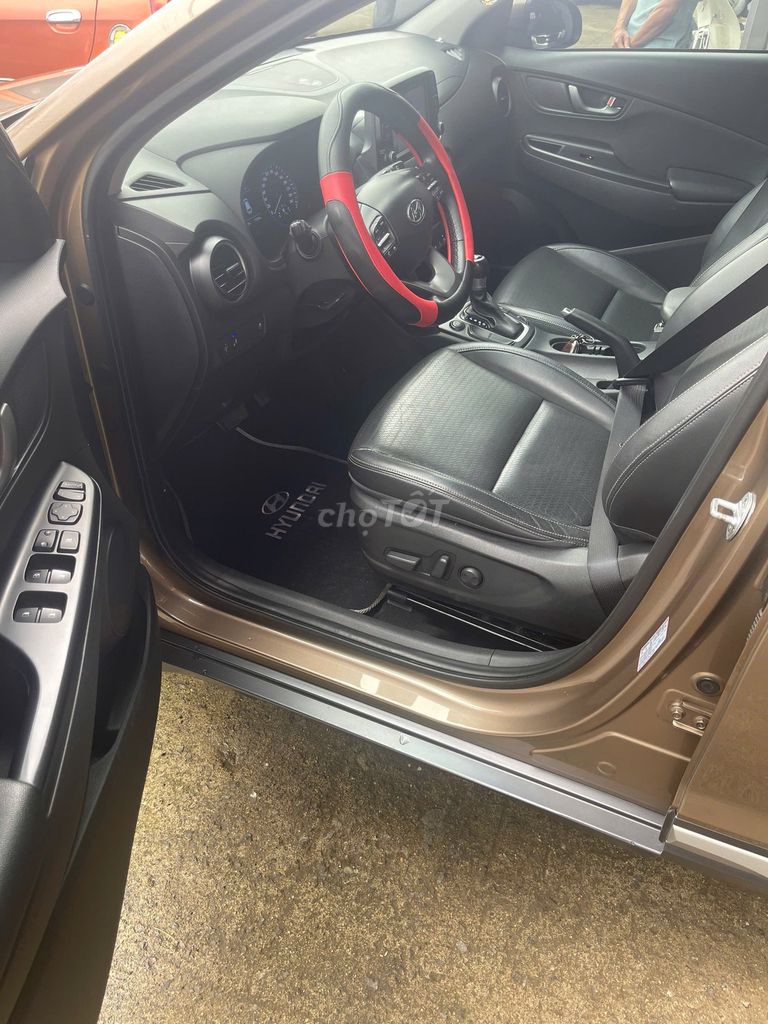 Hyundai Kona 2018 1.6 Turbo - 75000 km. Mua bán Ô tô tại Thành phố Buôn Ma Thuột Đắk Lắk được đăng bởi Tên chưa cung cấp hình 9