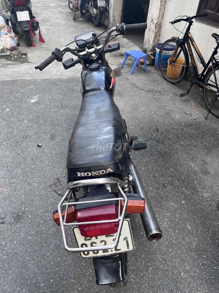 Honda Win Black