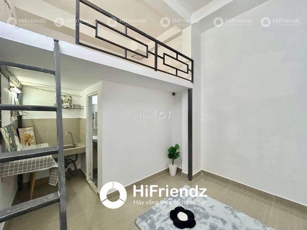 Ngay Chợ Lớn Q5 - Trọ gác tiện nghi - Thang máy - ngay cầu vượt Cây Gõ