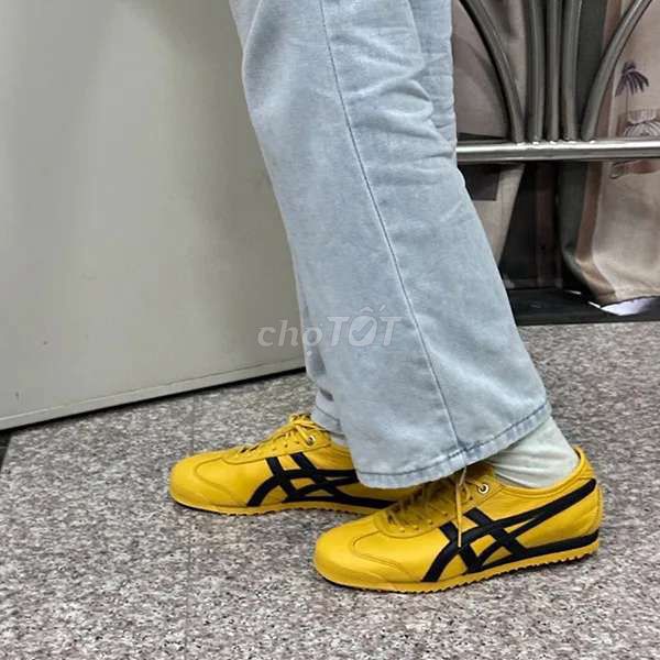 Giày thể thao Onitsuka Tiger Vàng Unisex. Mua bán Giày dép tại Thành phố Sa Đéc Đồng Tháp được đăng bởi nguyen tri hình 1