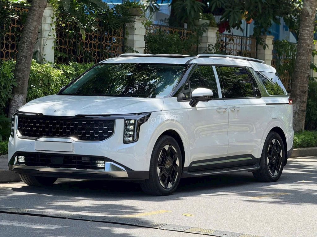 Kia Carnival 2025 Signature 1.6 Turbo HEV 7S. Mua bán Ô tô tại Quận Bình Tân Tp Hồ Chí Minh được đăng bởi Trần Vinh Phát hình 3