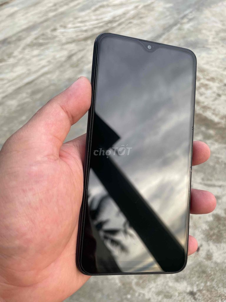 Xiaomi Redmi 8 4GB 64GB Xám. Mua bán Điện thoại tại Huyện Núi Thành Quảng Nam được đăng bởi Duy trần hình 1