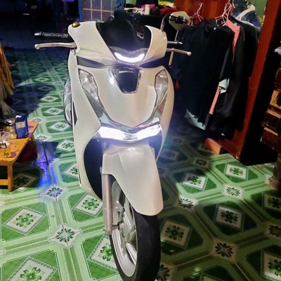 Mình cần bán xe giống nhưng hình ai mua liên hệ. Mua bán Xe máy tại Huyện Vĩnh Cửu Đồng Nai được đăng bởi Dung Ngo