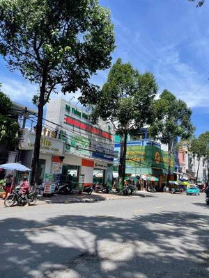 BÁN NHÀ GOC 2 MẶT TIỀN TRUNG TÂM NINH KIỀU. Mua bán văn phòng, mặt bằng kinh doanh tại Quận Ninh Kiều Cần Thơ được đăng bởi anh Tí