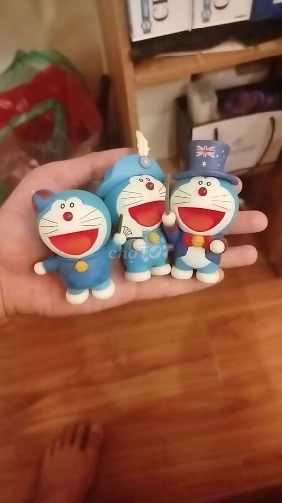 Mô hình Doremon nhựa xanh dương