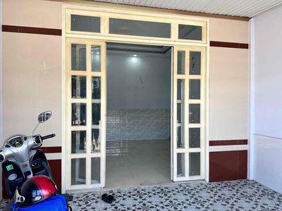 Cần bán nhà mé sông quốc lộ 80 xã thạnh tiến , dọn vào là ở ngay. Mua bán nhà ở tại Huyện Vĩnh Thạnh Cần Thơ được đăng bởi tuấn