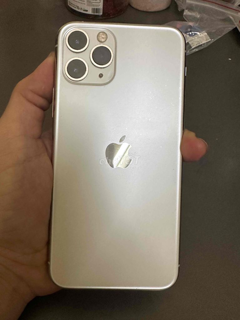 Apple iPhone 11 Pro 64GB Bạc. Mua bán Điện thoại tại Huyện Trảng Bom Đồng Nai được đăng bởi Pewpew hình 1