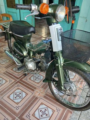 Honda Super Cub Xanh Cổ điển