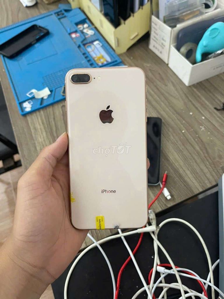 iphone 8plus, 256g, pin 100, mvt. Mua bán Điện thoại tại Thành phố Thủ Dầu Một Bình Dương được đăng bởi Phước Mobile hình 1