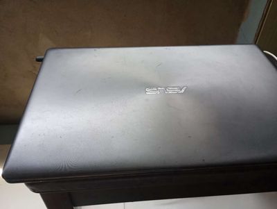 Laptop Mỹ Macbook 2012, Asuz i5 đời 4. Mua bán Laptop tại Huyện Nhà Bè Tp Hồ Chí Minh được đăng bởi Tung Nguyen