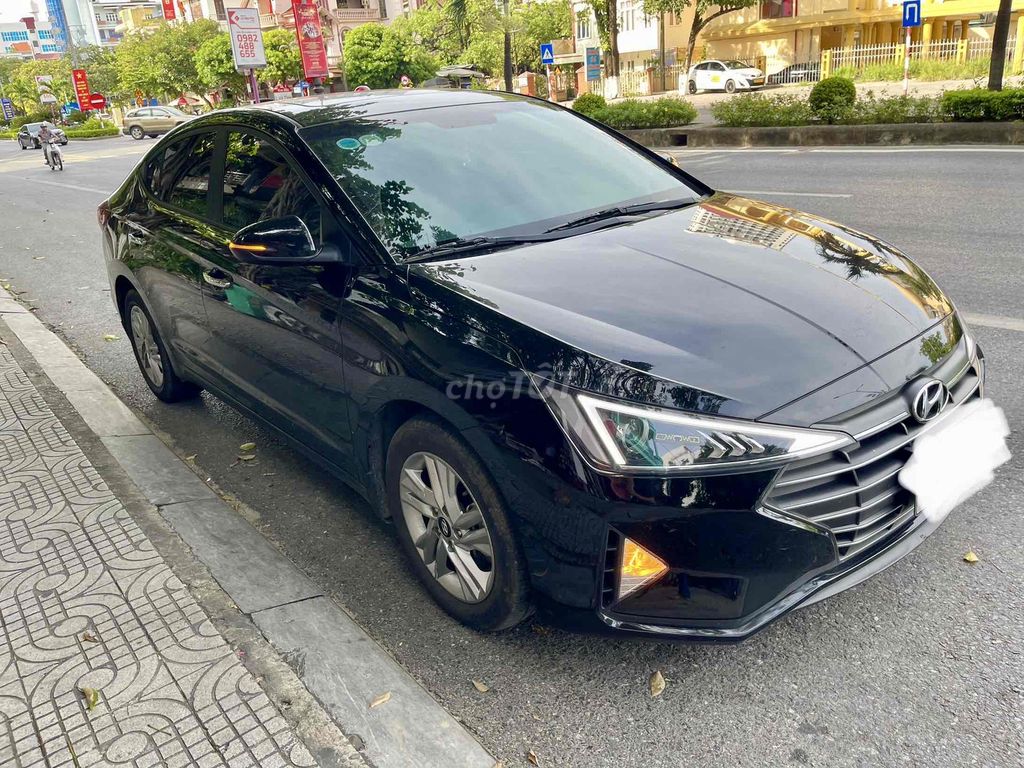 Hyundai Elantra 2021 1.6 AT - 64000 km. Mua bán Ô tô tại Thành phố Đông Hà Quảng Trị được đăng bởi liêm hình 2