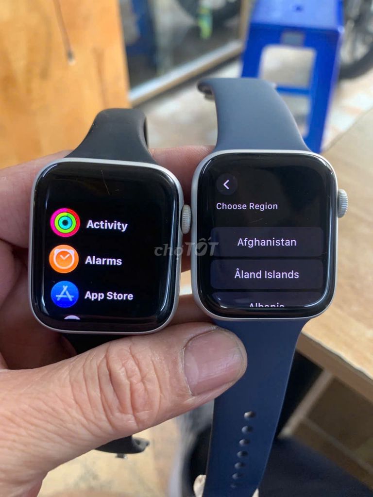Apple Watch SE 2 44mm Đen. Mua bán Thiết bị đeo thông minh tại Quận Hai Bà Trưng Hà Nội được đăng bởi Nguyen Hoang Anh hình 1