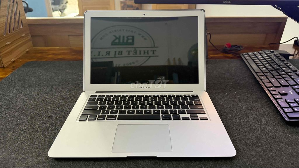 MacBook Air 2017 i5 8GB/512GB hoặc giao lưu Ipad. Mua bán Laptop tại Thành phố Buôn Ma Thuột Đắk Lắk được đăng bởi Thiết bị RIK hình 1