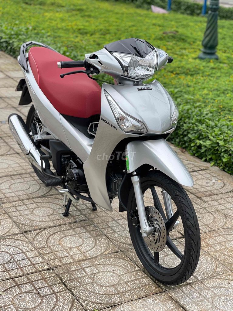 Honda Future 125 Fi bánh mân thắng đĩa. Mua bán Xe máy tại Huyện Châu Đức Bà Rịa - Vũng Tàu được đăng bởi Lý Gia Tuấn hình 3