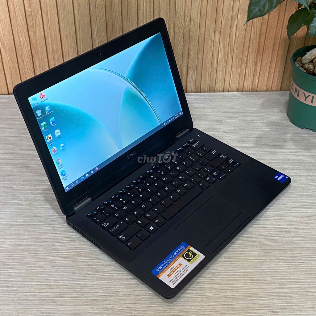 Dell E7270, I5/8GB/SSD256/12.5", 1.3kg, Pin 4h_ZIN. Mua bán Laptop tại Quận Thanh Khê Đà Nẵng được đăng bởi Laptop 2nd bao bền giá rẻ  hình 1