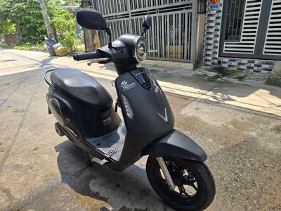 Xe VinFast Evo 200 Đen ,mua pin 3,5KW, 120km/1 sạc