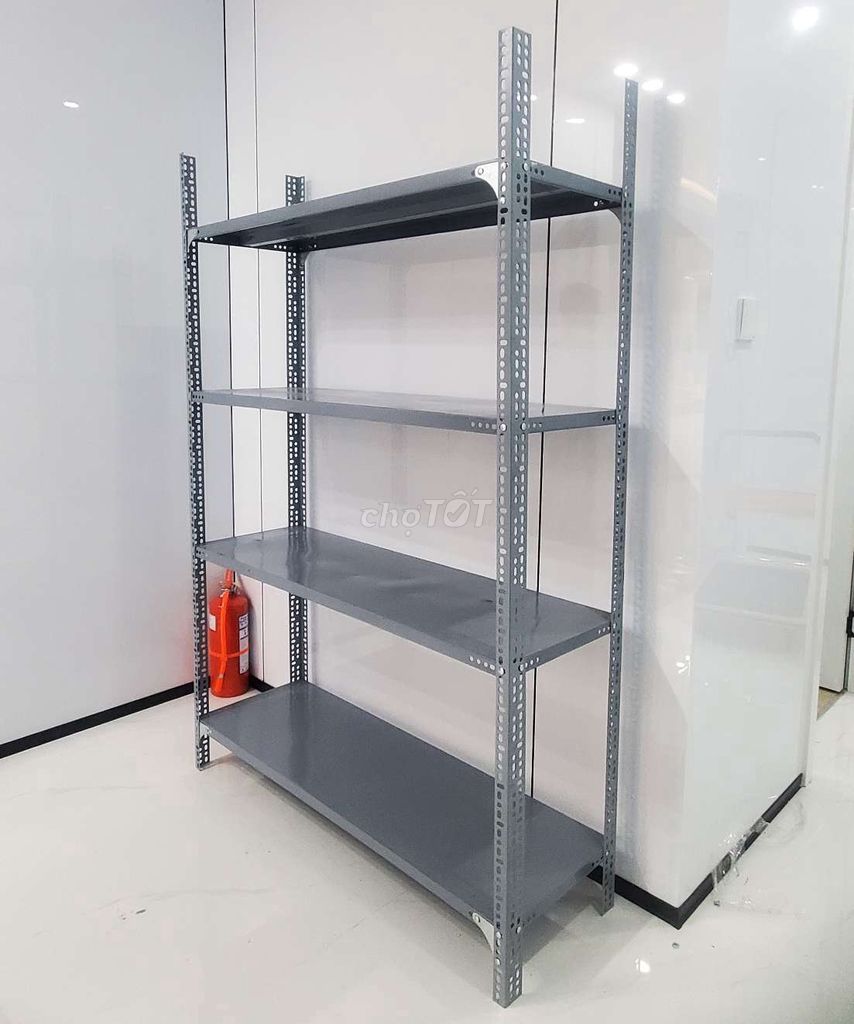 Kệ Sắt Kệ Sắt Kệ Sắt 4 tầng. Mua bán Tủ, kệ gia đình tại Quận 12 Tp Hồ Chí Minh được đăng bởi Kệ sắt V Lỗ Ngọc Giang hình 1