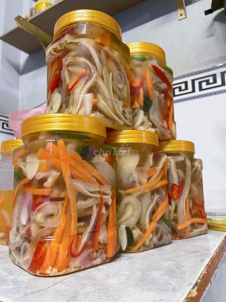 tai heo ngâm chua ngọt . hủ trên 1kg