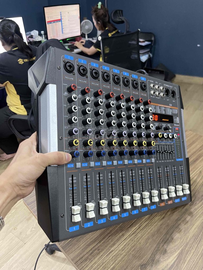 Mixer G8 99% chưa sử dụng. Mua bán Tivi, Âm thanh tại Thành phố Thủ Đức Tp Hồ Chí Minh được đăng bởi Rmix Design hình 1