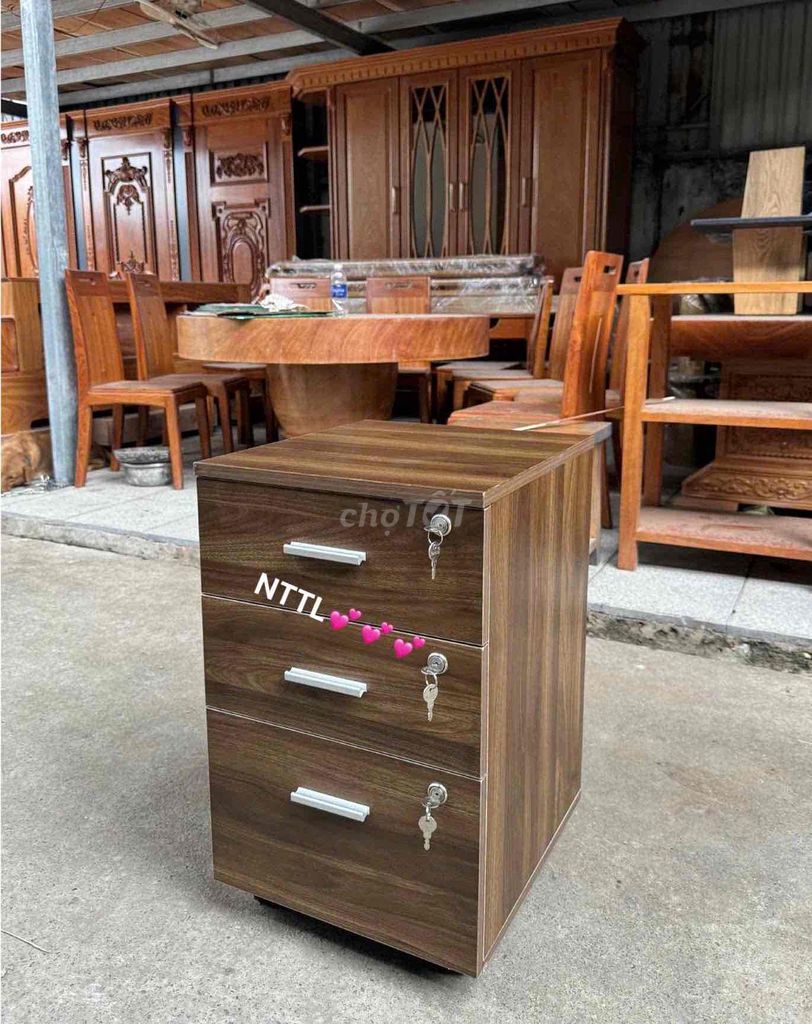 Tủ Tài Liệu Văn Phòng Kèm 3 Ổ Khoá. Mua bán Tủ, kệ gia đình tại Huyện Hóc Môn Tp Hồ Chí Minh được đăng bởi Nội Thất Giá Xưởng hình 1