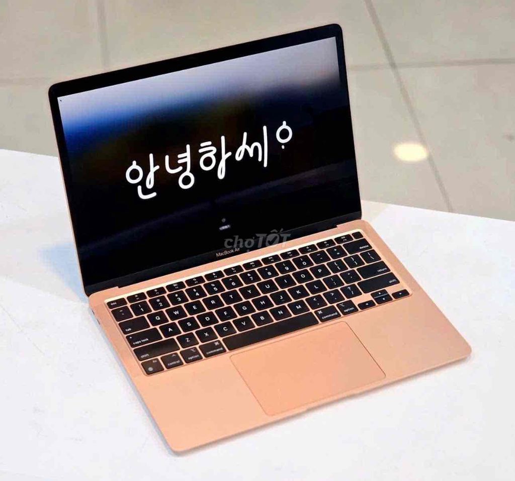 MACBOOK AIR M1 lướt PIN 100% sạc 10 lần fullbox