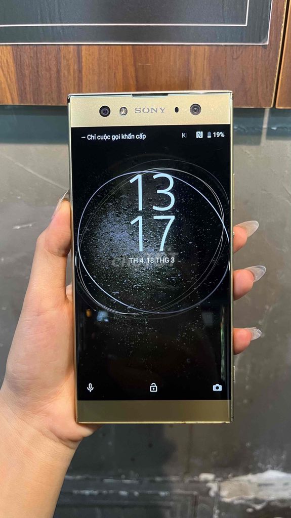 Sony Xperia 2 64GB Vàng. Mua bán Điện thoại tại Huyện Bình Chánh Tp Hồ Chí Minh được đăng bởi Joyce hình 1