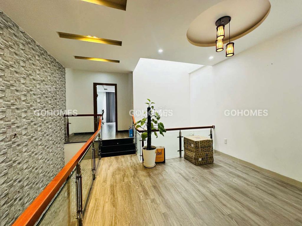 Furnished 3-bedroom house with car yard near Diên Hồng — photo 7