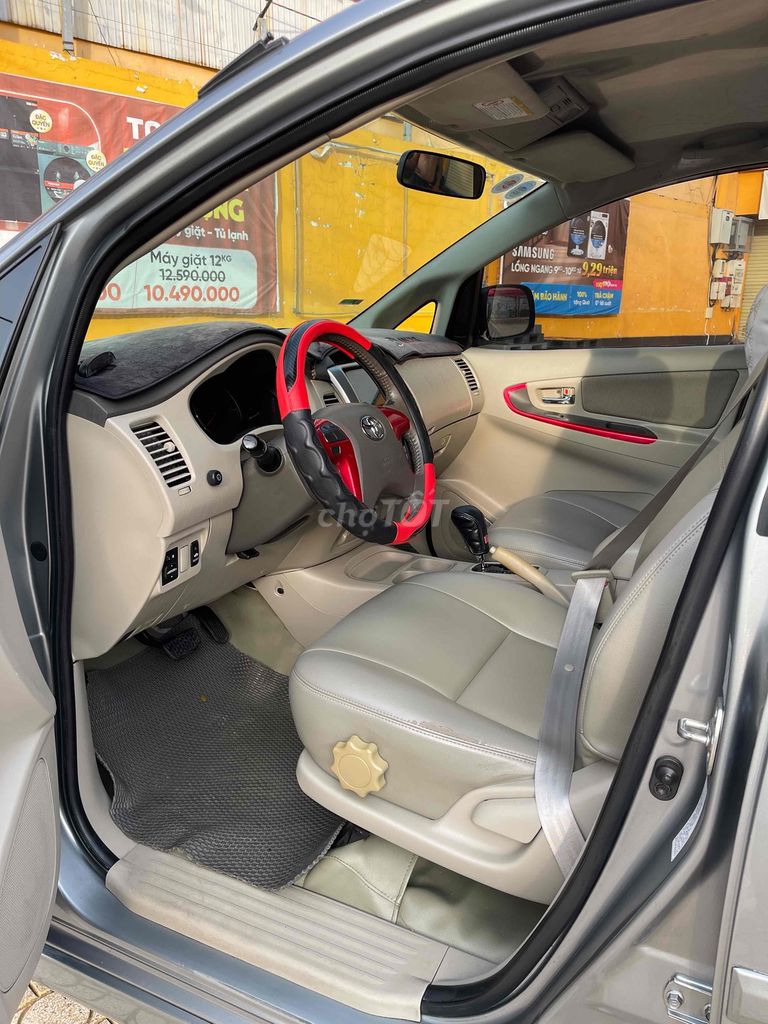 Toyota Innova 2012 2.0G - 112000 km số tự động. Mua bán Ô tô tại Thành phố Thủ Đức Tp Hồ Chí Minh được đăng bởi Trieu hình 9