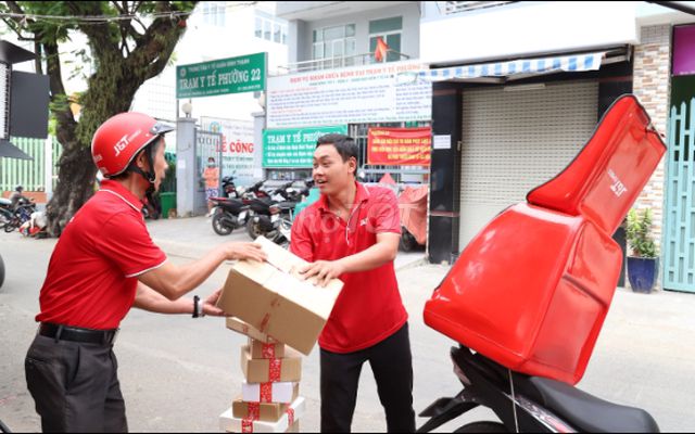 SHIPPER GIAO HÀNG - LƯƠNG NGÀY - CÔNG VIỆC THỜI VỤ. Việc làm Tài xế giao hàng xe máy tại Thành Phố Đồng Hới Quảng Bình được đăng bởi CAO LINH QUYỀN  hình 1