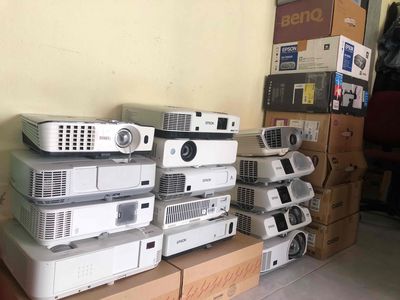 Xả kho máy chiếu cũ giá cực rẻ tại Đà Nẵng