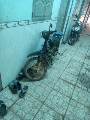 Kẹt tiền bán xe ae cần liên hệ nha.. Mua bán Xe máy tại Thành phố Thuận An Bình Dương được đăng bởi minhminh