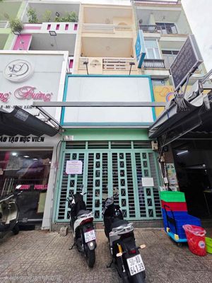 Rent · 6 bd · 72 м² · Quận Tân Phú, ул. Đường Tân Hương