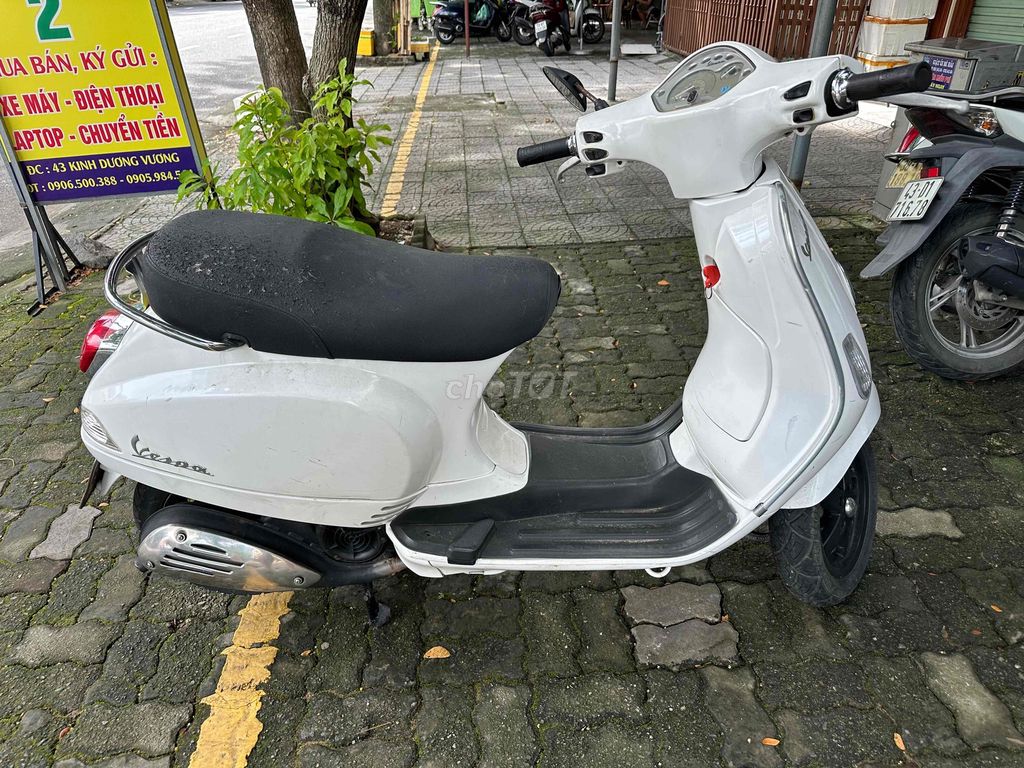 Piaggio Vespa 2012. Mua bán Xe máy tại Quận Liên Chiểu Đà Nẵng được đăng bởi Cầm Đồ Quán Hộ 2 hình 3