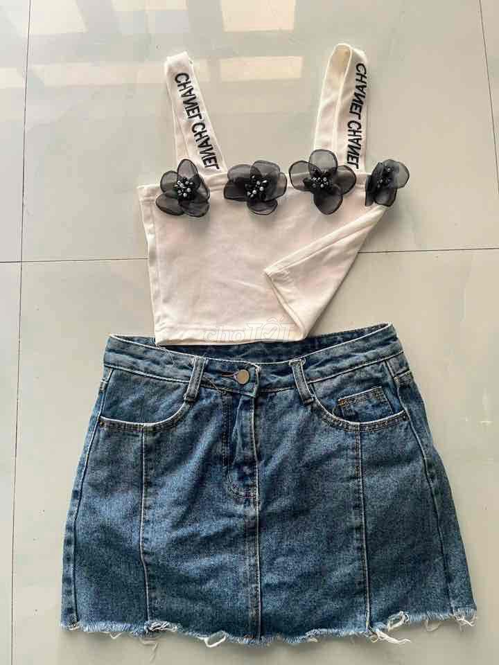 Set chân váy Nữ Vải bò Xanh, Trắng size S. Mua bán Quần áo tại Huyện Sơn Hà Quảng Ngãi được đăng bởi Nhi Thai hình 1