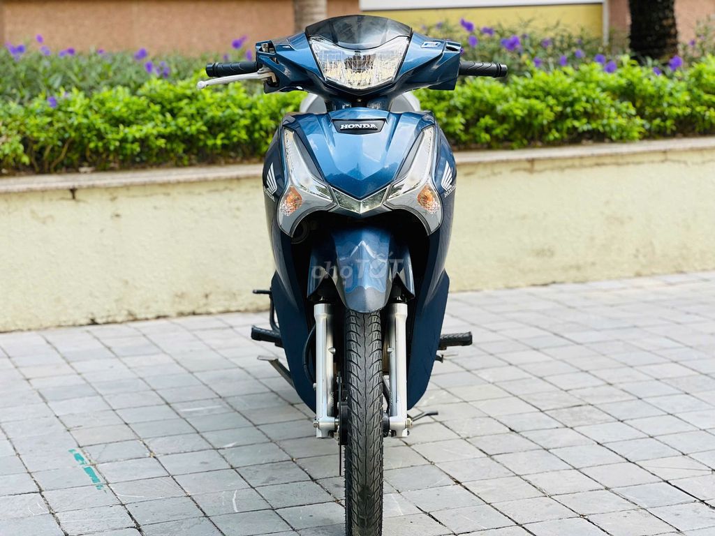 HONDA FUTURE 125FI XANH ĐỜI MỚI 2020. Mua bán Xe máy tại Quận Nam Từ Liêm Hà Nội được đăng bởi MAI HÒA hình 2