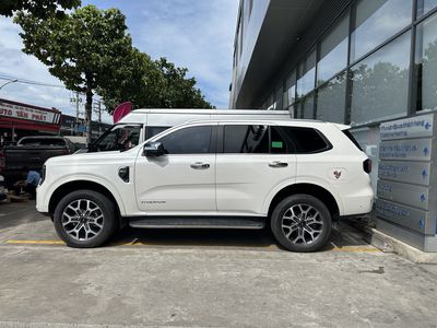 Ford Everest Titanium 2024 4x4 có hóa đơn, bh 2029