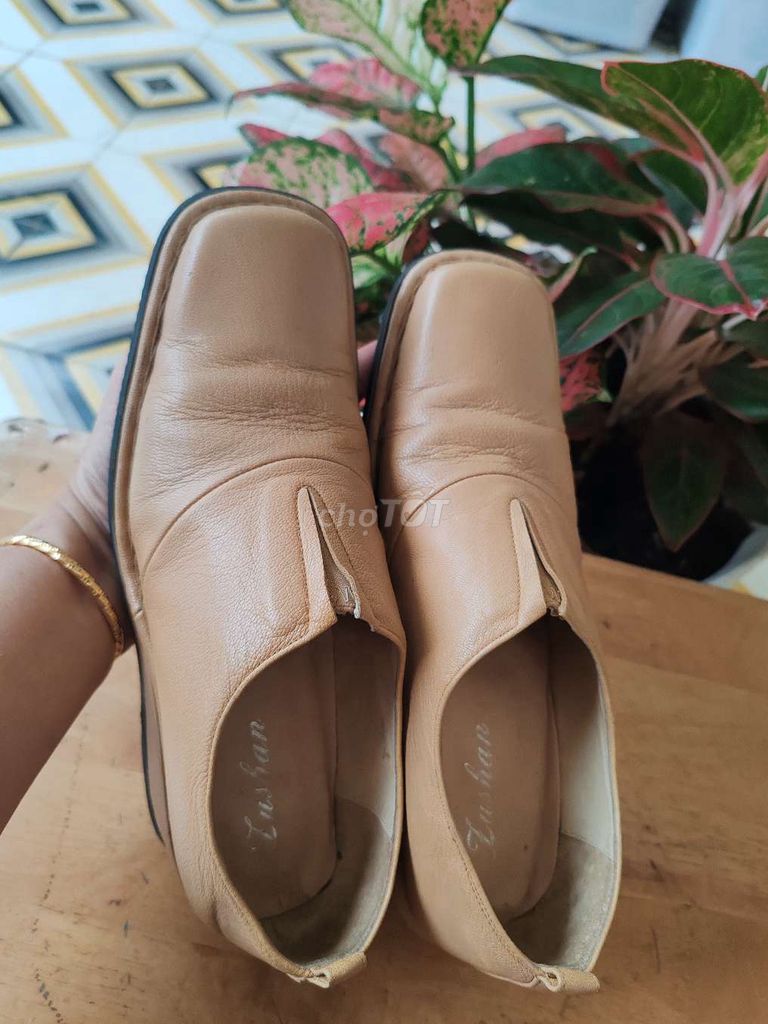 Giày lười Nữ Da bò thật Nâu Size 37. Mua bán Giày dép tại Quận 7 Tp Hồ Chí Minh được đăng bởi Vy Vy hình 1