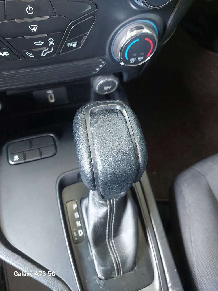 Forenger xls 2.2 AT 2020. Mua bán Ô tô tại Huyện Hóc Môn Tp Hồ Chí Minh được đăng bởi phong hình 2