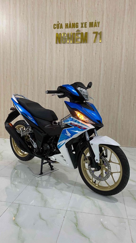 Honda Winner V1 2017. Mua bán Xe máy tại Thành phố Bến Tre Bến Tre được đăng bởi Nghiêm Bảy Mốt hình 2