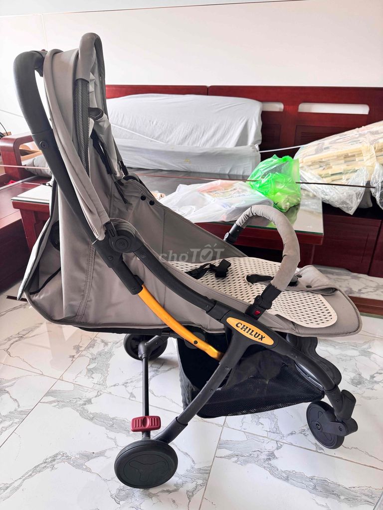 Xe đẩy Chilux Xám cho bé. Mua bán Mẹ và bé tại Quận Bình Thạnh Tp Hồ Chí Minh được đăng bởi van vi hong hình 1