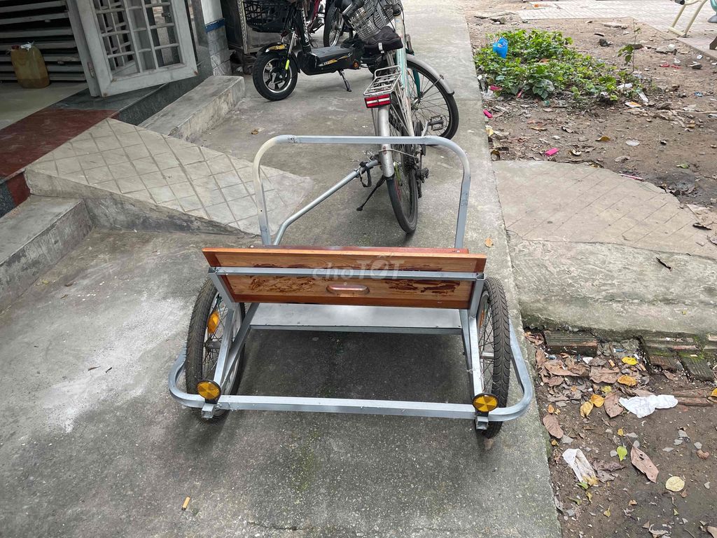 cần bán xích lô kéo như hình. Mua bán Phương tiện khác tại Thành phố Dĩ An Bình Dương được đăng bởi Tuyen hình 1