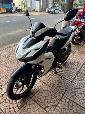 honda winner V3 khoá smartkey - trắng- biển 81. Mua bán Xe máy tại Thành phố Buôn Ma Thuột Đắk Lắk được đăng bởi cầm đồ nguyễn phương