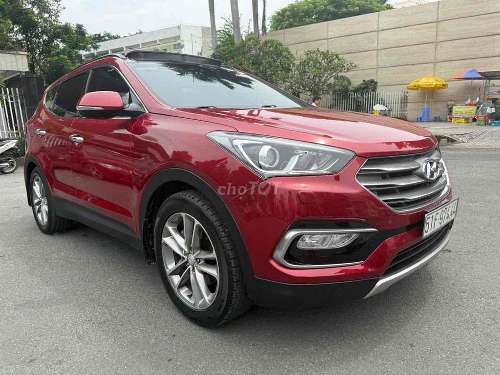 Hyundai Santa Fe 2016 2.4 AT 4 WD - 100000 km. Mua bán Ô tô tại Thành phố Thủ Đức Tp Hồ Chí Minh được đăng bởi THUONG TRAN hình 1