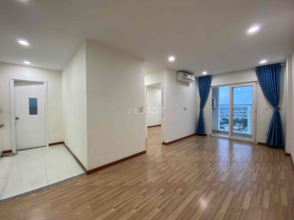 Cho Thuê Diamond Riverside Căn Gốc 74m2 2pn 2wc Có 2 máy lạnh, Rèm